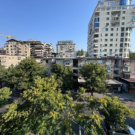 The Hidden Gem Of Blloku Apartman Tirana Kültér fotó